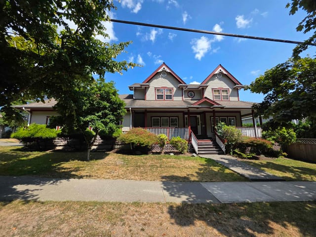 House for sale in Surrey, Surrey, 7948 160th Street, 263170986 | Realtylink.org