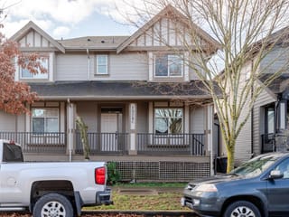 1/2 Duplex for sale in Surrey, Cloverdale, 19586 72a Avenue, 263170989 | Realtylink.org