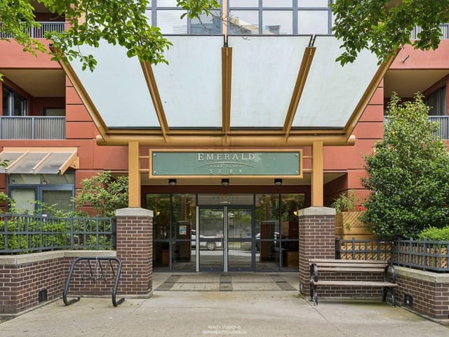 Apartment for sale in Vancouver, Vancouver East, 203 5288 Melbourne Street, 263171024 | Realtylink.org
