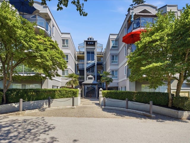 Apartment for sale in Vancouver, Vancouver East, 303 2250 Se Marine Drive, 263171097 | Realtylink.org
