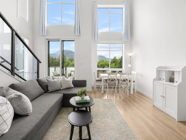 Apartment for sale in Squamish, Squamish, 206 39767 Government Road, 263171143 | Realtylink.org