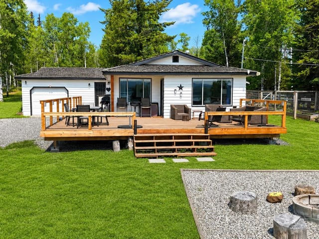 House for sale in 70 Mile House, 100 Mile House, 6283 Green Lake North Road, 263171146 | Realtylink.org