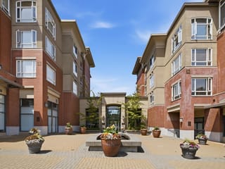 Apartment for sale in Surrey, South Surrey White Rock, 319 2970 King George Boulevard, 263171150 | Realtylink.org