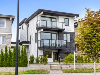 House for sale in North Vancouver, North Vancouver, 340 E Keith Road, 263171235 | Realtylink.org