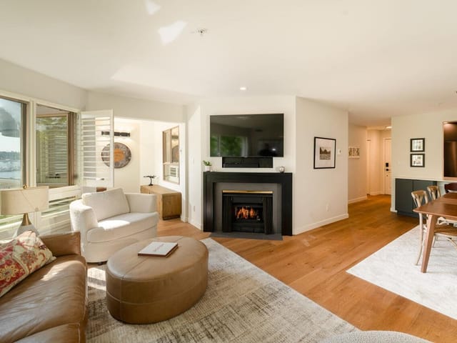 Apartment for sale in Vancouver, Vancouver West, 310 1859 Spyglass Place, 263171266 | Realtylink.org