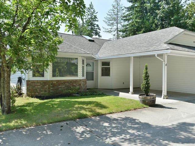 Townhouse for sale in Gibsons, Sunshine Coast, 4 783 Reed Road, 263171278 | Realtylink.org