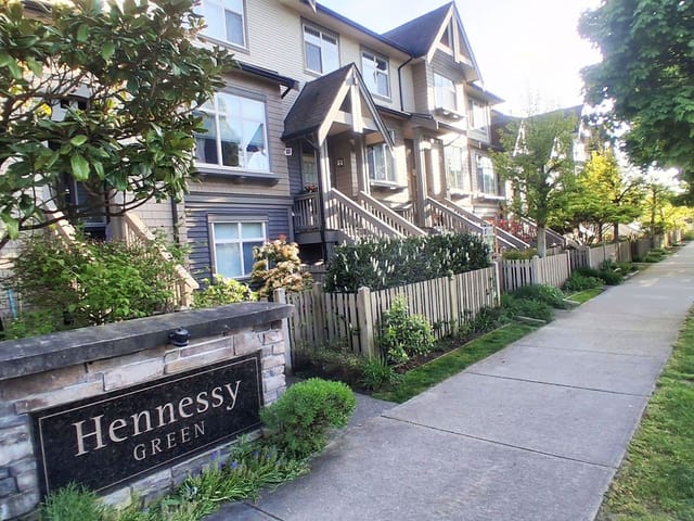 Townhouse for sale in Richmond, Richmond, 2 9800 Odlin Road, 263171315 | Realtylink.org
