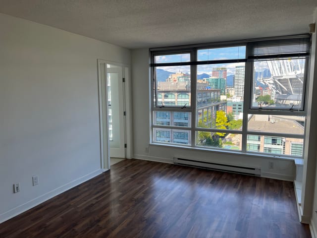 Apartment for sale in Vancouver, Vancouver West, 1707 939 Expo Boulevard, 263171349 | Realtylink.org