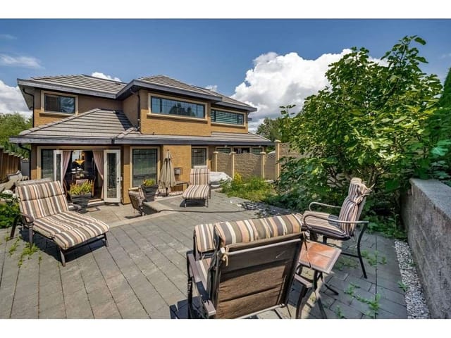 1/2 Duplex for sale in Burnaby, Burnaby South, 5955 Forglen Drive, 263171365 | Realtylink.org