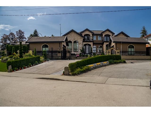 1/2 Duplex for sale in Burnaby, Burnaby South, 5957 Forglen Drive, 263171366 | Realtylink.org