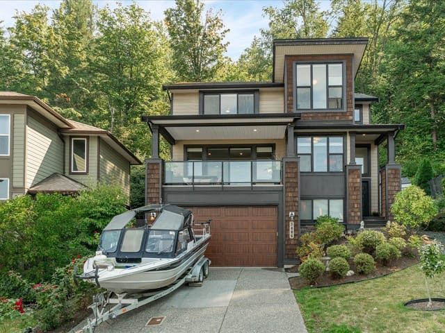 House for sale in Chilliwack, Sardis, 5486 Maclachlan Place, 263171438 | Realtylink.org