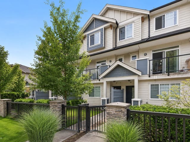 Townhouse for sale in Surrey, Surrey, 194 13898 64 Avenue, 263171623 | Realtylink.org