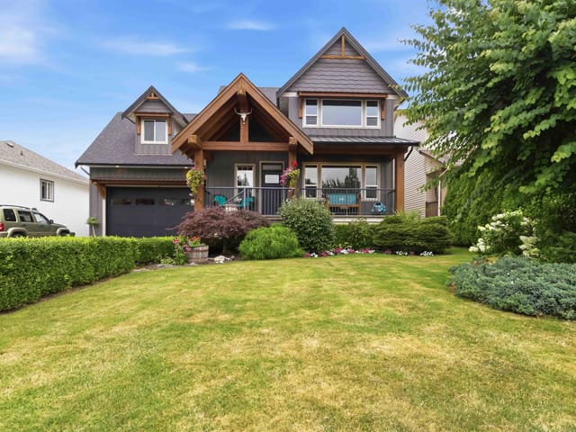 House for sale in Harrison Hot Springs, Harrison Lake, 341 Chestnut Avenue, 263171683 | Realtylink.org