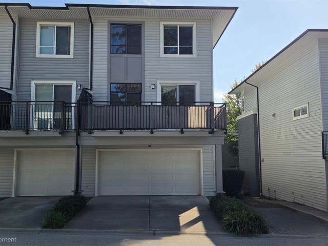 Townhouse for sale in Surrey, Cloverdale, 708 18505 Laurensen Place, 263171857 | Realtylink.org