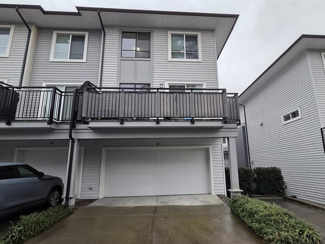 Townhouse for sale in Surrey, Cloverdale, 708 18505 Laurensen Place, 263171857 | Realtylink.org