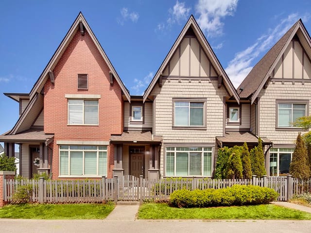 House for sale in Surrey, South Surrey White Rock, 16439 24 Avenue, 263171890 | Realtylink.org