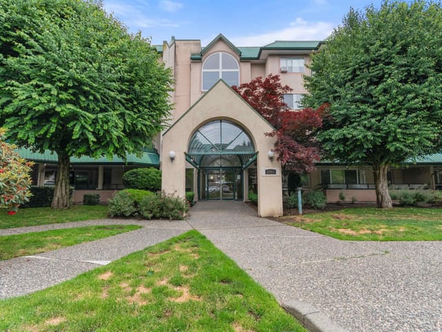 Apartment for sale in Abbotsford, Abbotsford, 311 2964 Trethewey Street, 263171907 | Realtylink.org