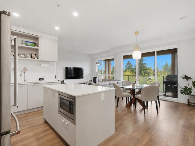 Apartment for sale in Coquitlam, Coquitlam, 611 741 Anskar Court, 263171920 | Realtylink.org