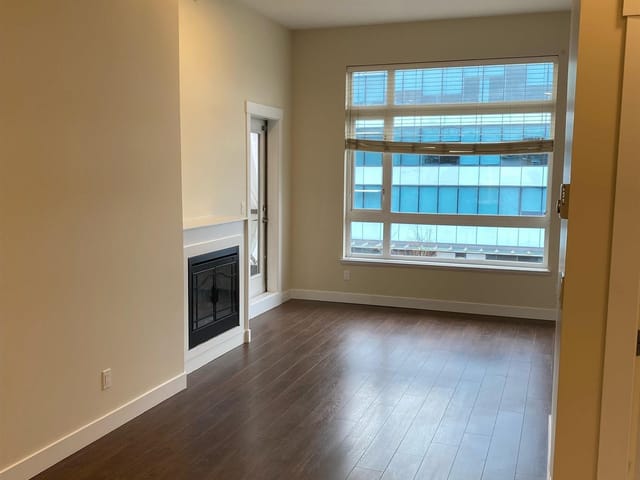 Apartment for rent in Surrey, North Surrey, 404 10822 City Parkway, 263171964 | Realtylink.org