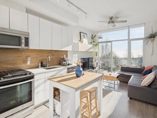 Apartment for sale in New Westminster, New Westminster, 208 200 Nelson's Crescent, 263171965 | Realtylink.org