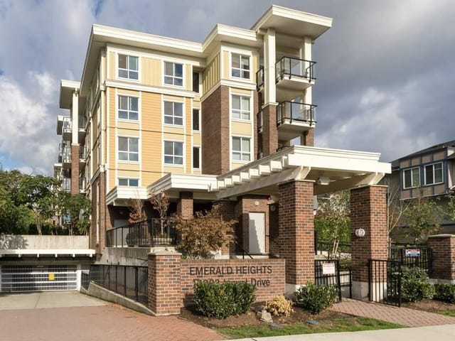 Apartment for sale in Surrey, North Surrey, 717 13883 Laurel Drive, 263172026 | Realtylink.org