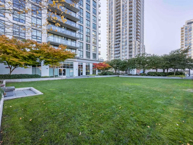 Apartment for sale in Coquitlam, Coquitlam, 805 3007 Glen Drive, 263172166 | Realtylink.org