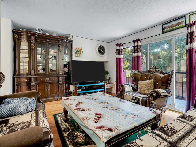 Townhouse for sale in Surrey, Surrey, 131 9463 Prince Charles Boulevard, 263172178 | Realtylink.org