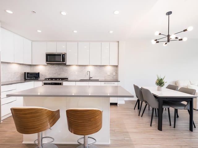Apartment for sale in North Vancouver, North Vancouver, 302 2651 Library Lane, 263172179 | Realtylink.org