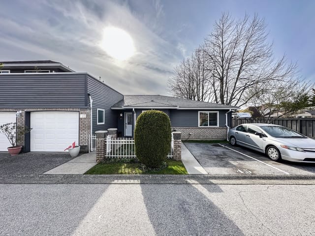 Townhouse for sale in Delta, Ladner, 16 6320 48a Avenue, 263172212 | Realtylink.org