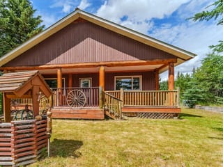 House for sale in Deka Lake / Sulphurous / Hathawa, 100 Mile House, 7532 Cariboo Chalet Road, 263172345 | Realtylink.org