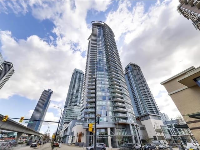 Apartment for sale in Burnaby, Burnaby North, 3205 2008 Rosser Avenue, 263172370 | Realtylink.org
