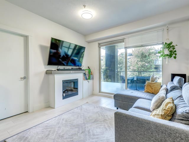 Apartment for sale in Burnaby, Burnaby South, 304 7478 Byrnepark Walk, 263172378 | Realtylink.org