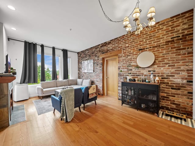 Apartment for sale in New Westminster, New Westminster, 308 250 Salter Street, 263172391 | Realtylink.org