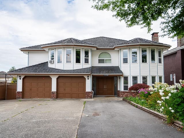 House for sale in Surrey, Surrey, 13398 89 Avenue, 263172447 | Realtylink.org