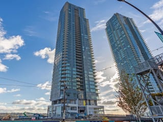 Apartment for sale in New Westminster, New Westminster, 703 660 Quayside Drive, 263172460 | Realtylink.org