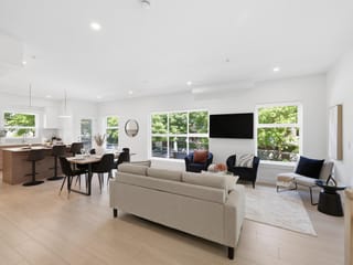 Apartment for sale in Port Coquitlam, Port Coquitlam, 205 2427 Mary Hill Road, 263172590 | Realtylink.org
