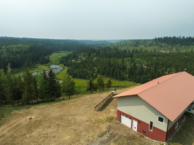 House for sale in Bridge Lake, 100 Mile House, 7585 N Bonaparte Road, 263172597 | Realtylink.org