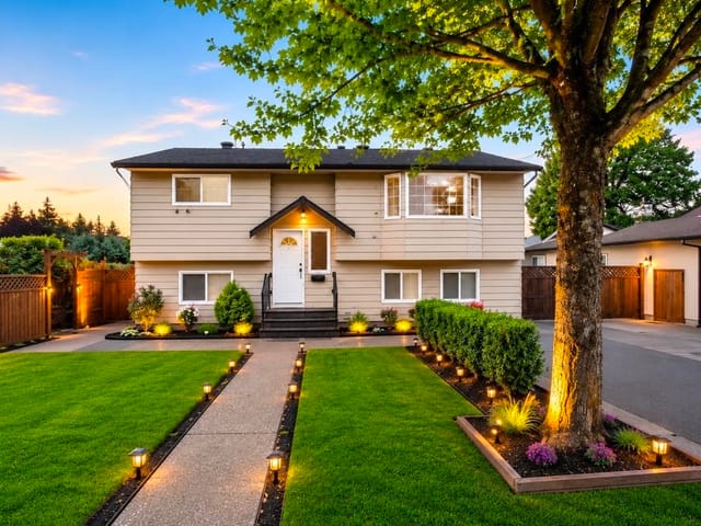 House for sale in Surrey, Surrey, 6848 135 Avenue, 263172656 | Realtylink.org
