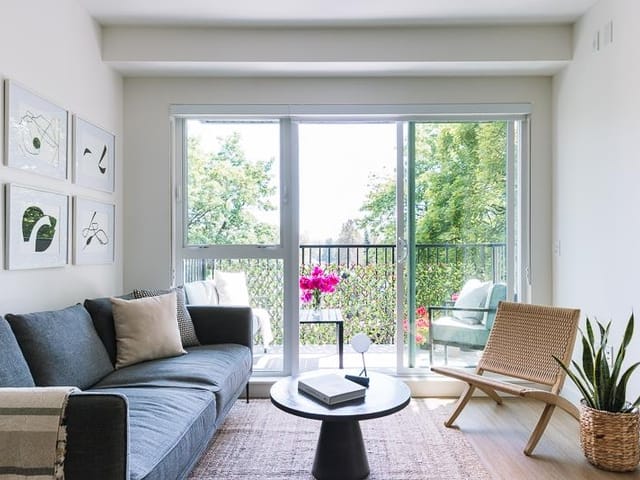 Apartment for sale in Vancouver, Vancouver East, 407 2235 E Broadway Street, 263172754 | Realtylink.org