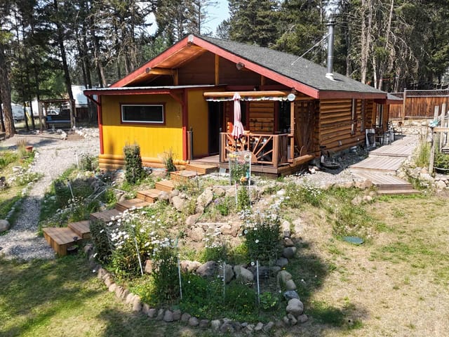 House for sale in 108 Mile Ranch, 100 Mile House, 4863 Cumsu Place, 263172819 | Realtylink.org