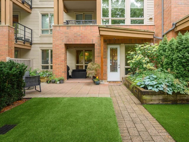 Apartment for sale in North Vancouver, North Vancouver, 112 2601 Whiteley Court, 263172856 | Realtylink.org