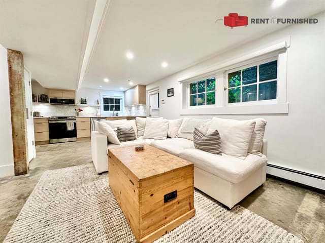 House for rent in Vancouver, Vancouver West, 2036 W 15th Avenue, 263172979 | Realtylink.org