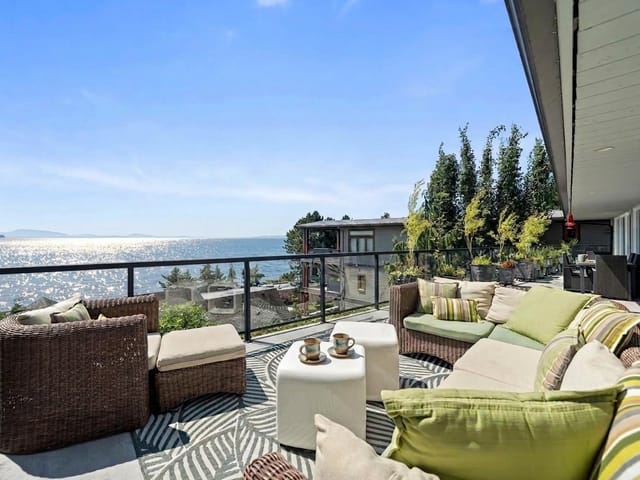 House for sale in White Rock, South Surrey White Rock, 14380 Sunset Drive, 263173025 | Realtylink.org