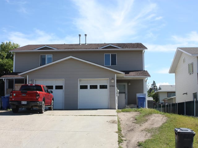 1/2 Duplex for sale in Fort St. John, Fort St. John, 9703 93 Street, 263173036 | Realtylink.org