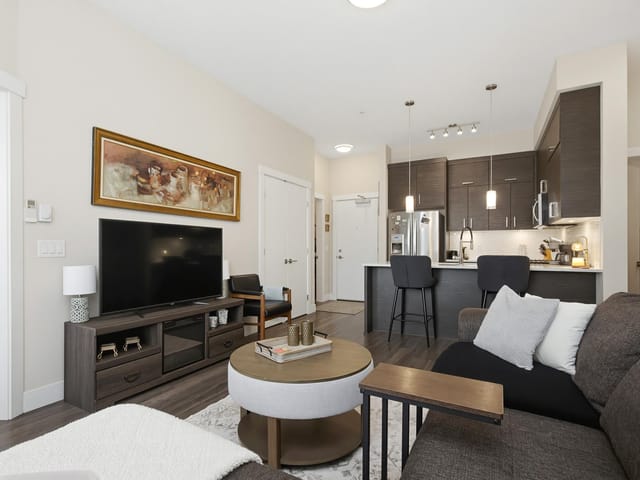 Apartment for sale in Abbotsford, Abbotsford, 210 2120 Gladwin Road, 263173081 | Realtylink.org