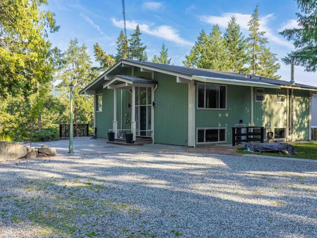 House for sale in Madeira Park, Sunshine Coast, 4247 Francis Peninsula Road, 263173093 | Realtylink.org