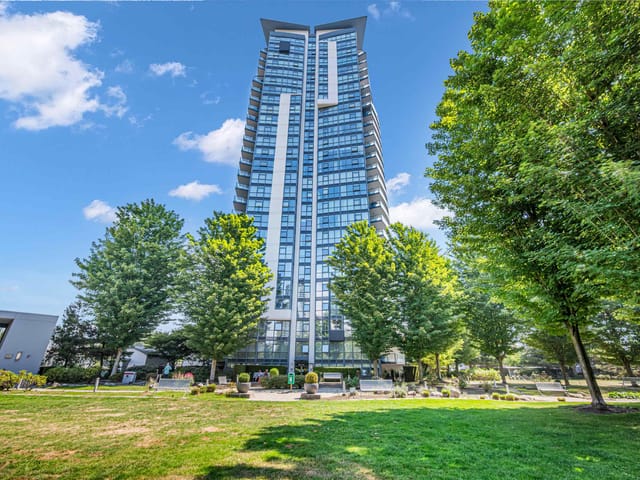 Apartment for sale in Burnaby, Burnaby North, 501 2225 Holdom Avenue, 263173112 | Realtylink.org