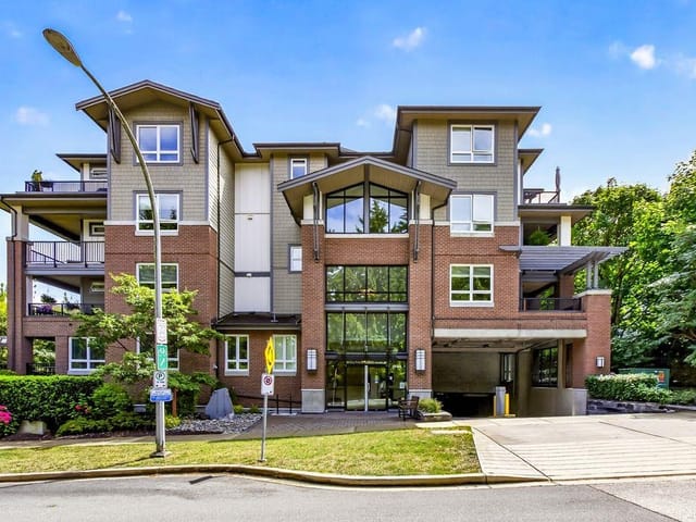 Apartment for sale in Surrey, South Surrey White Rock, 106 15188 29a Avenue, 263173125 | Realtylink.org