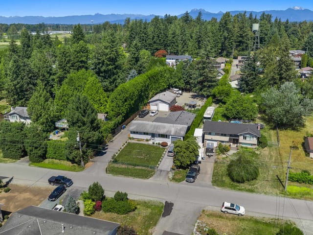 House for sale in Abbotsford, Abbotsford, 29289 Sunvalley Crescent, 263173141 | Realtylink.org