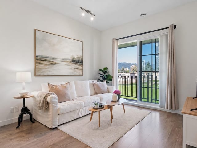 Apartment for sale in Coquitlam, Coquitlam, 408 555 Foster Avenue, 263173162 | Realtylink.org